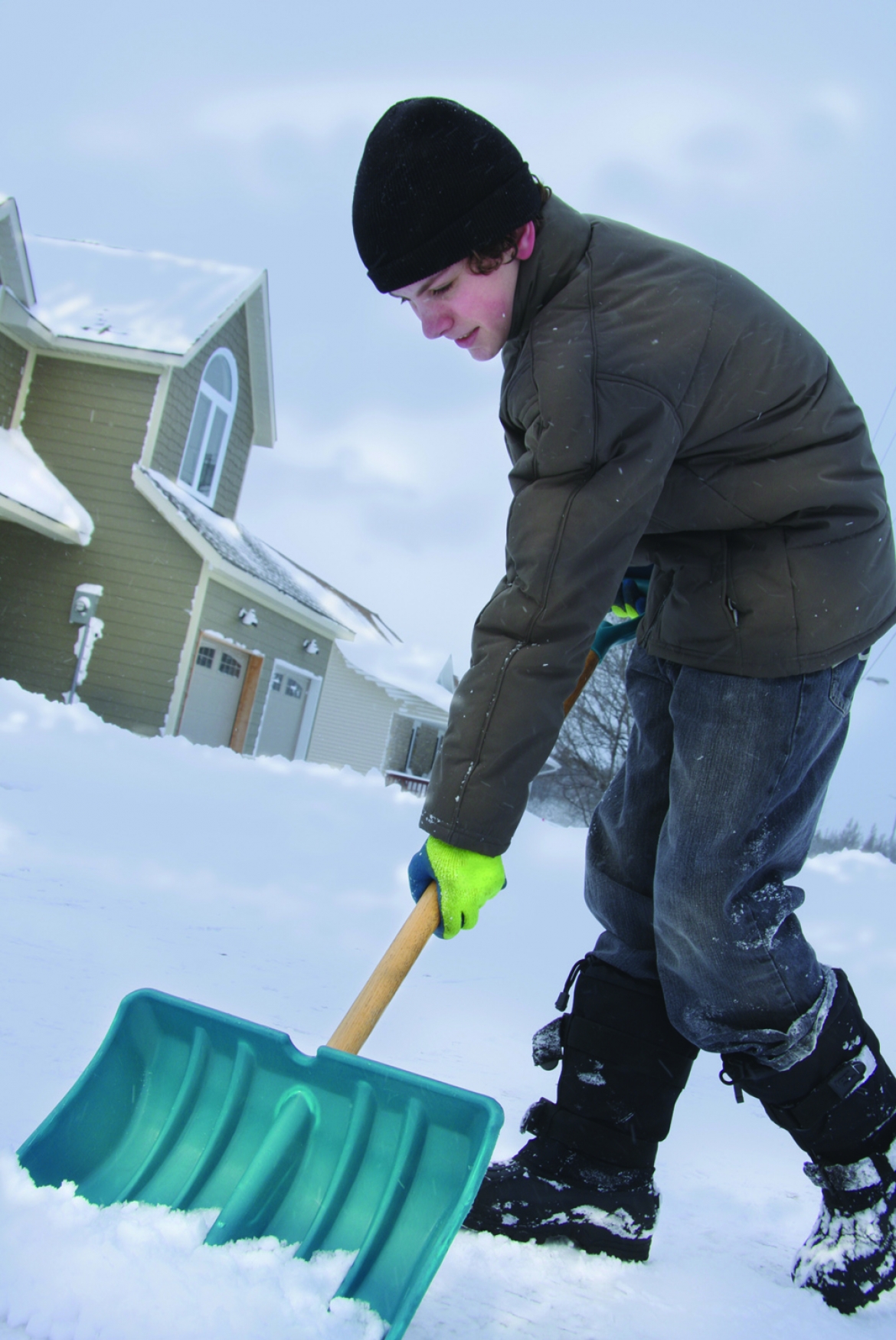 Green ways to clean up snow | Residential Commercial Heating Cooling General Contracting Plumbing Excavating Services Contractor | ACI Solutions